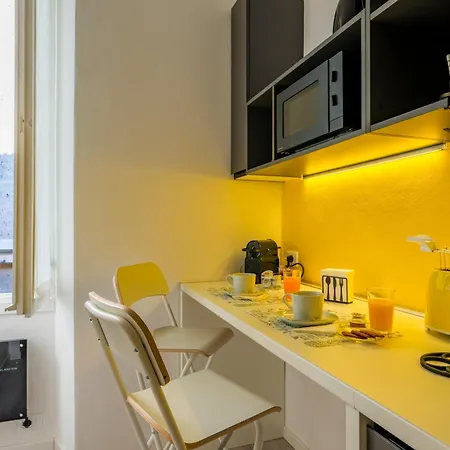 Arthouse - Arte & Comfort - Centro & Stazione ברשה