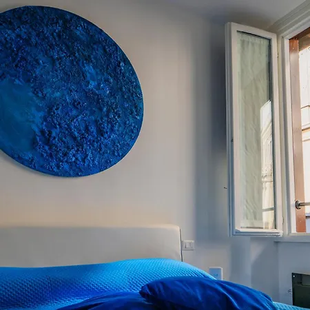 Arthouse - Arte & Comfort - Centro & Stazione דירה ברשה